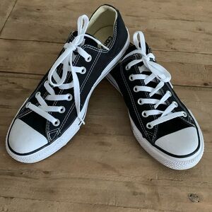 Black Unisex Converse